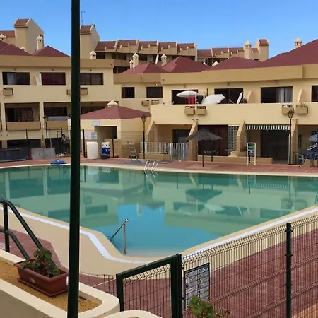 公寓 Lovely Apartment, Great Location!